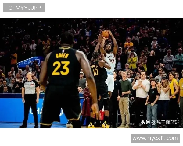 勇士在主场遭马刺逆转失利关键时刻表现令人失望 勇士在主场遭马刺逆转失利关键时刻表现令人失望