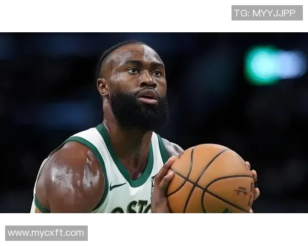 杰伦布朗的成长之路：从新秀到NBA明星的蜕变与挑战