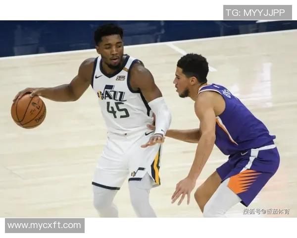 热火与爵士激战27号NBA赛场精彩对决引发球迷热议