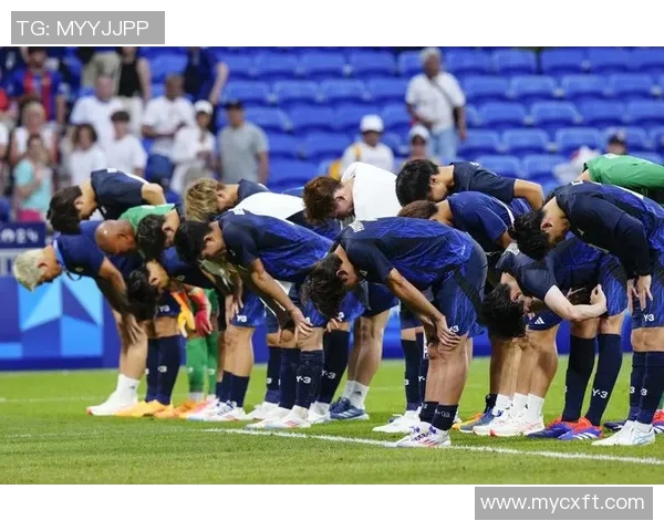 马赛主场欧冠赛后球迷暴力事件升级引发大规模斗殴冲突 马赛主场欧冠赛后球迷暴力事件升级引发大规模斗殴冲突